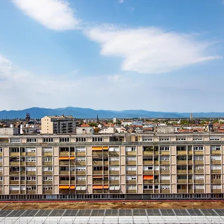 Nouveau - Vue Panoramique Vosges - 90m Moderne Et Cocoon - Parking Et Netflix *