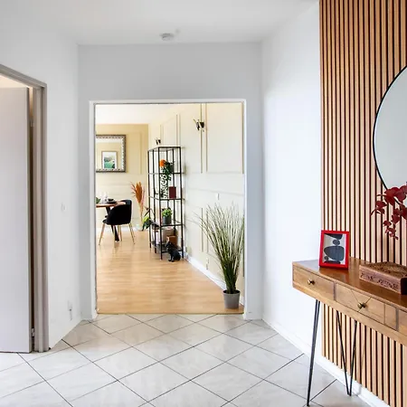 Apartment Nouveau - Vue Panoramique Vosges - 90m Moderne Et Cocoon - Parking Et Netflix